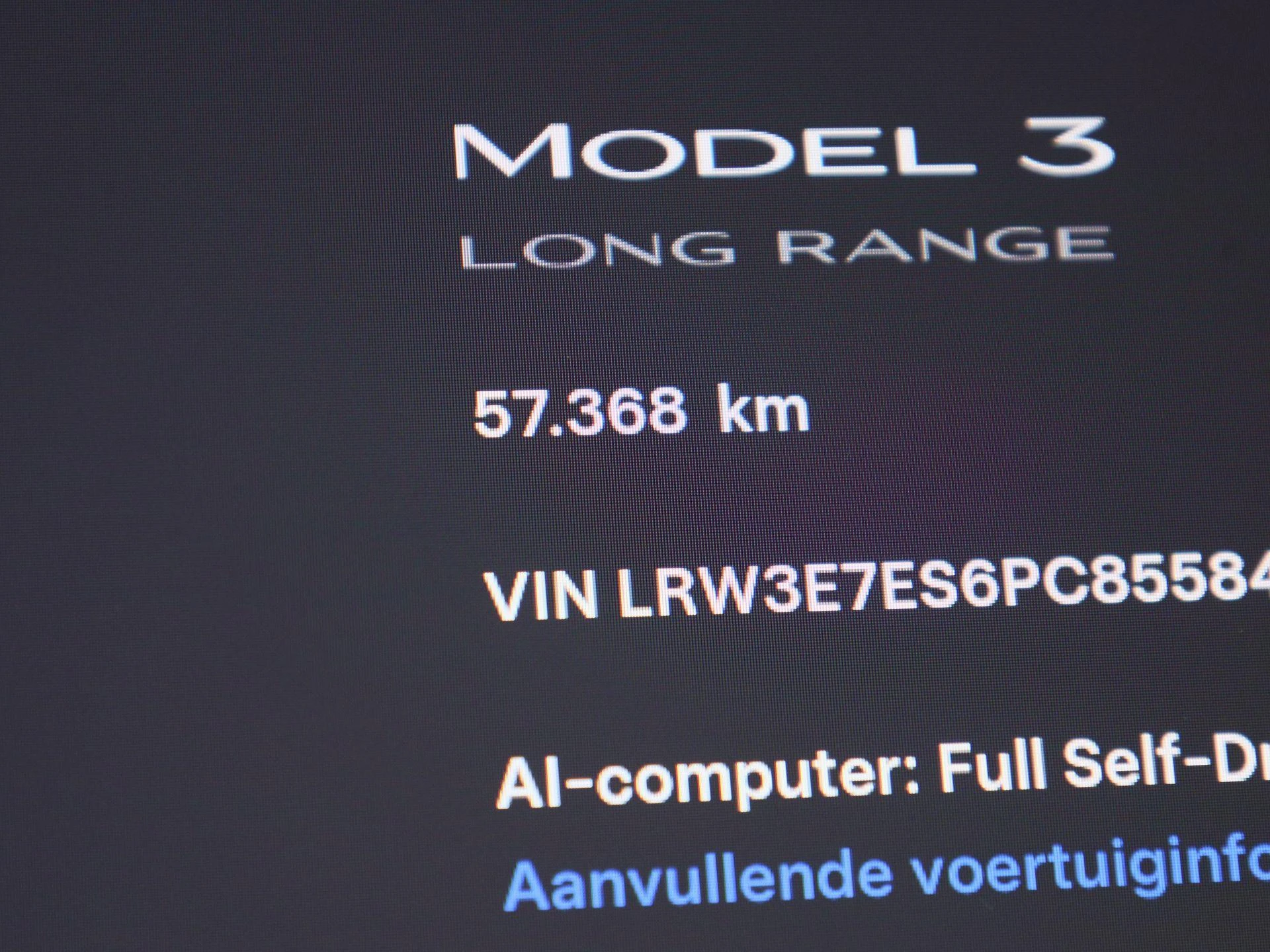 Tesla-Model 3-image-9