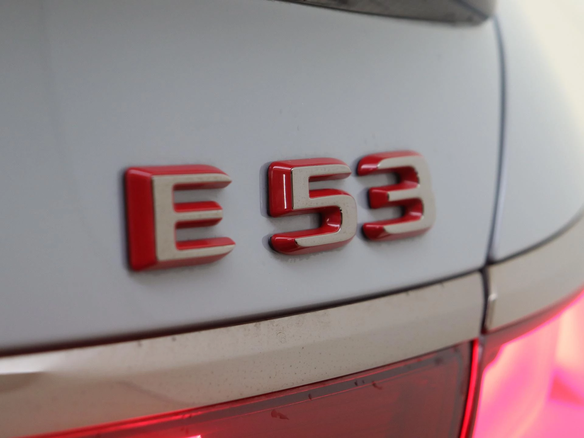 Mercedes-Benz-E-Klasse-image-40