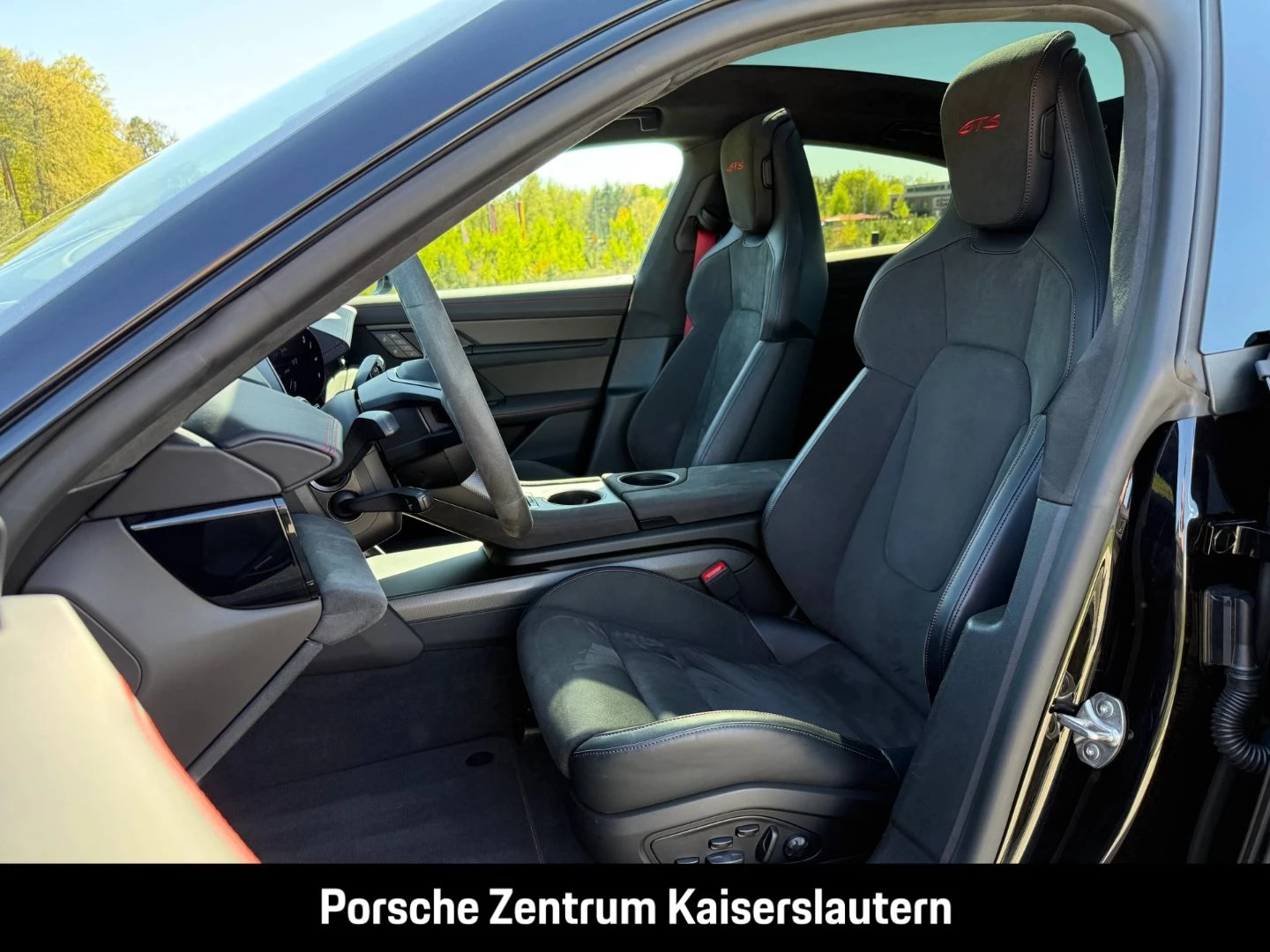 Porsche Taycan GTS HA-Lenkung InnoDrive Head-Up BOSE gts