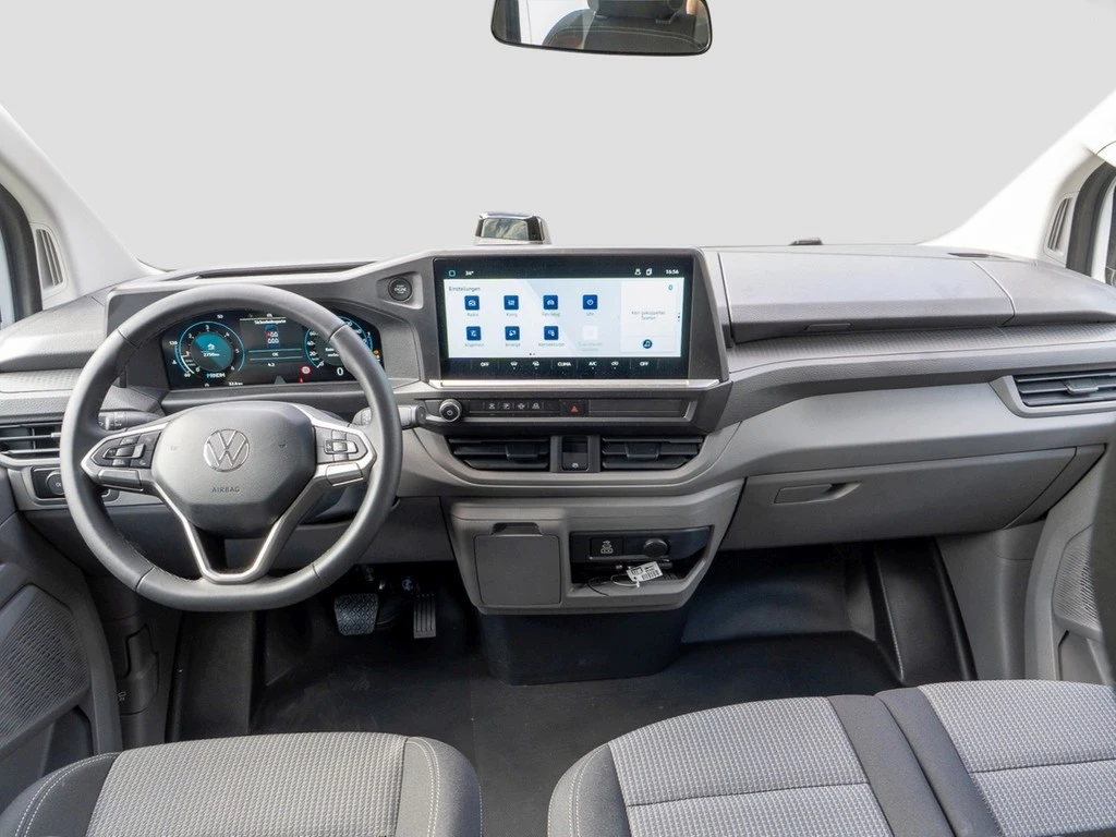 Volkswagen-Transporter-image-10