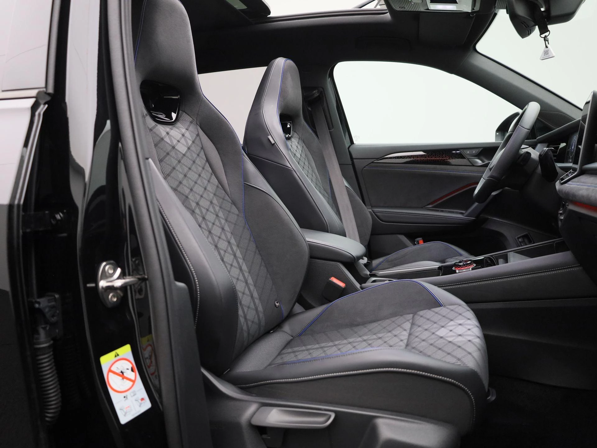 Volkswagen-Tayron-image-39