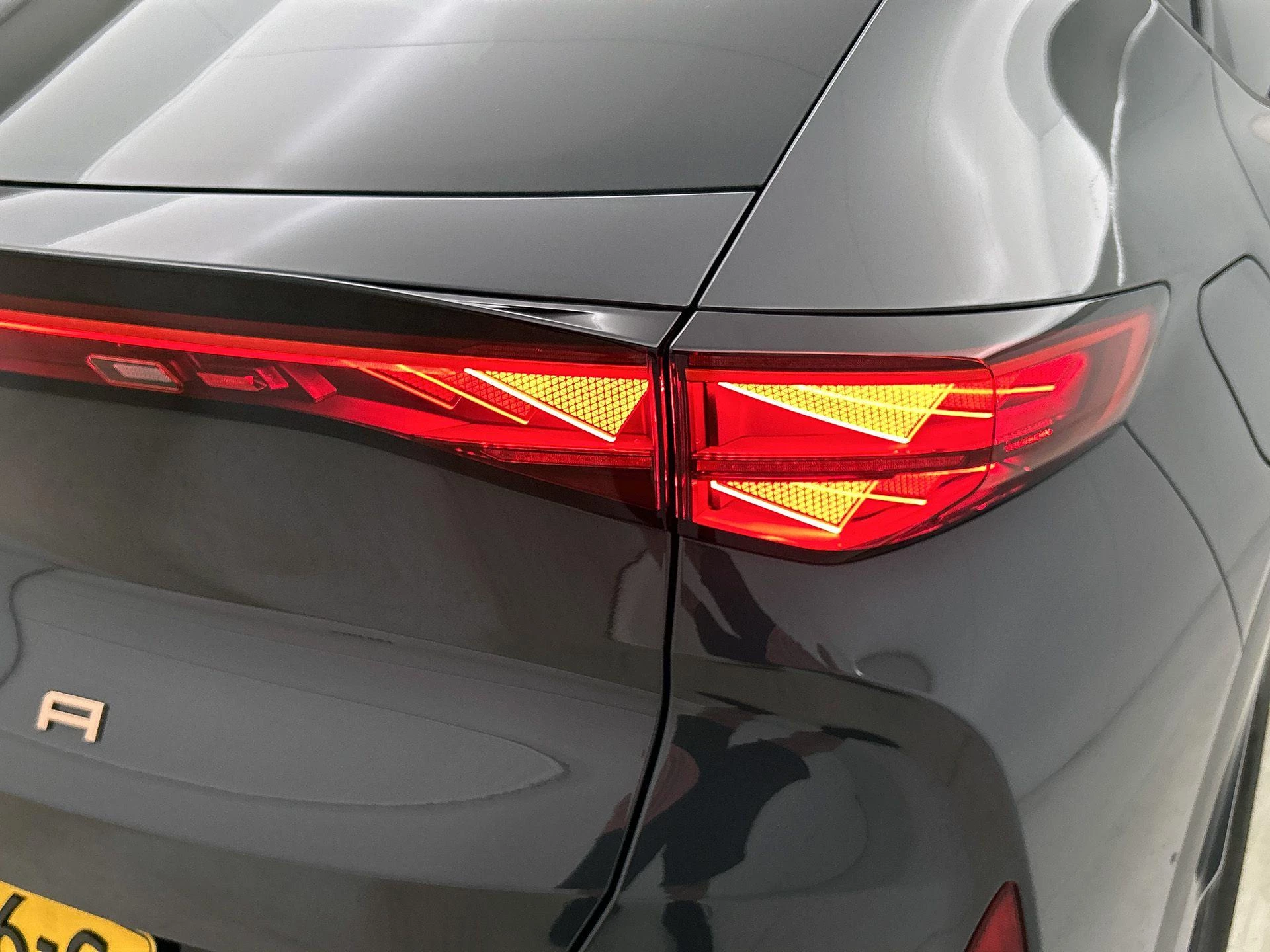 CUPRA Tavascan Business 82 kWh