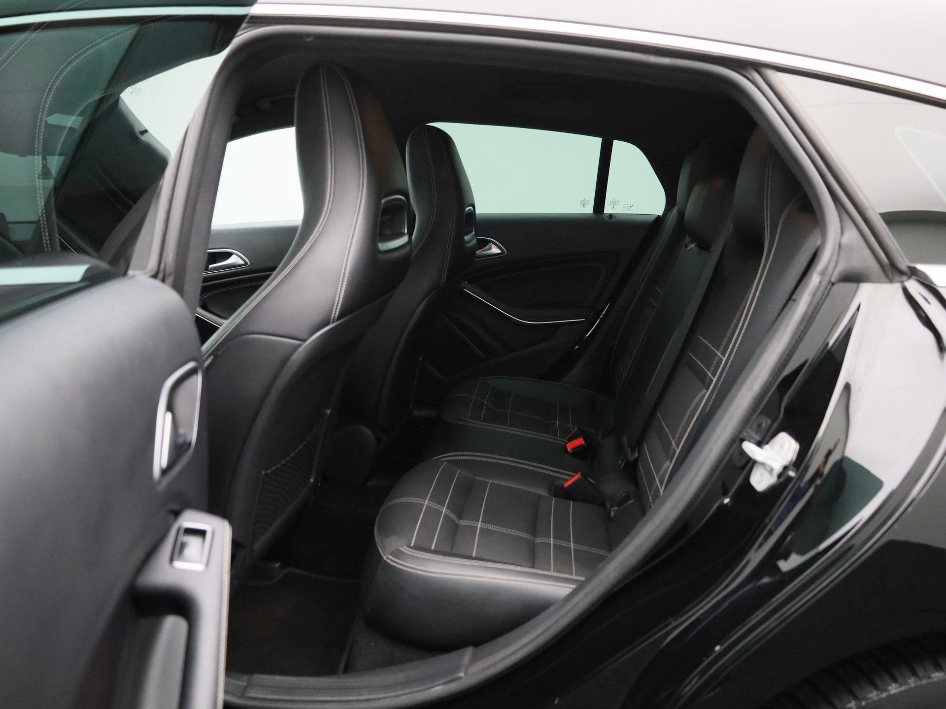 Mercedes-Benz CLA Shooting Brake 180 Ambition