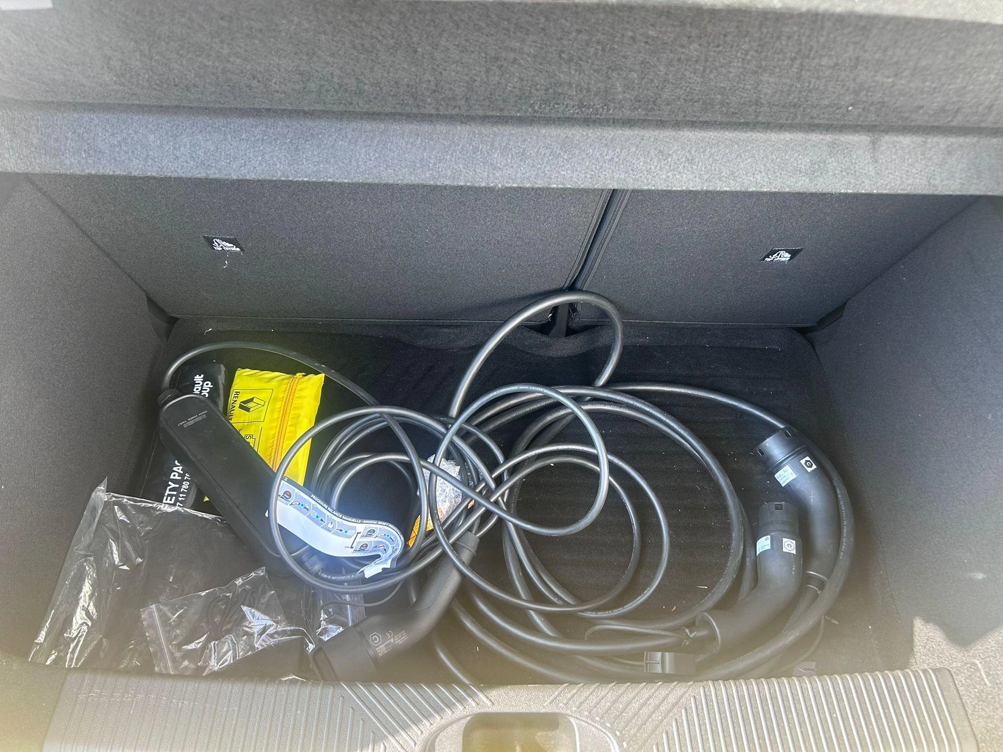 Renault 5 R5 E-Tech Techno