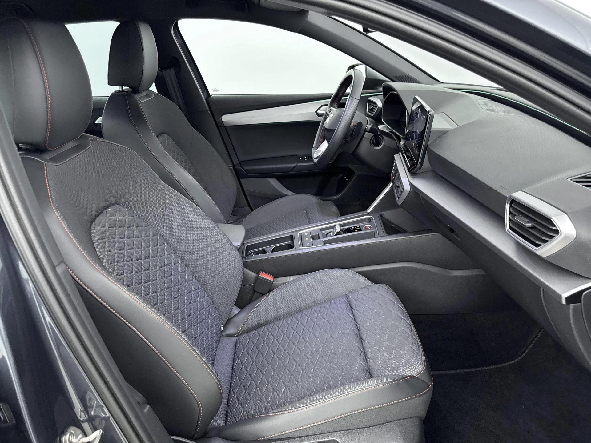 SEAT-Leon-image-21