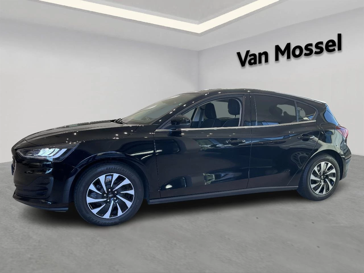 Ford Focus 1.0i EcoBoost MHEV 92kW Titanium