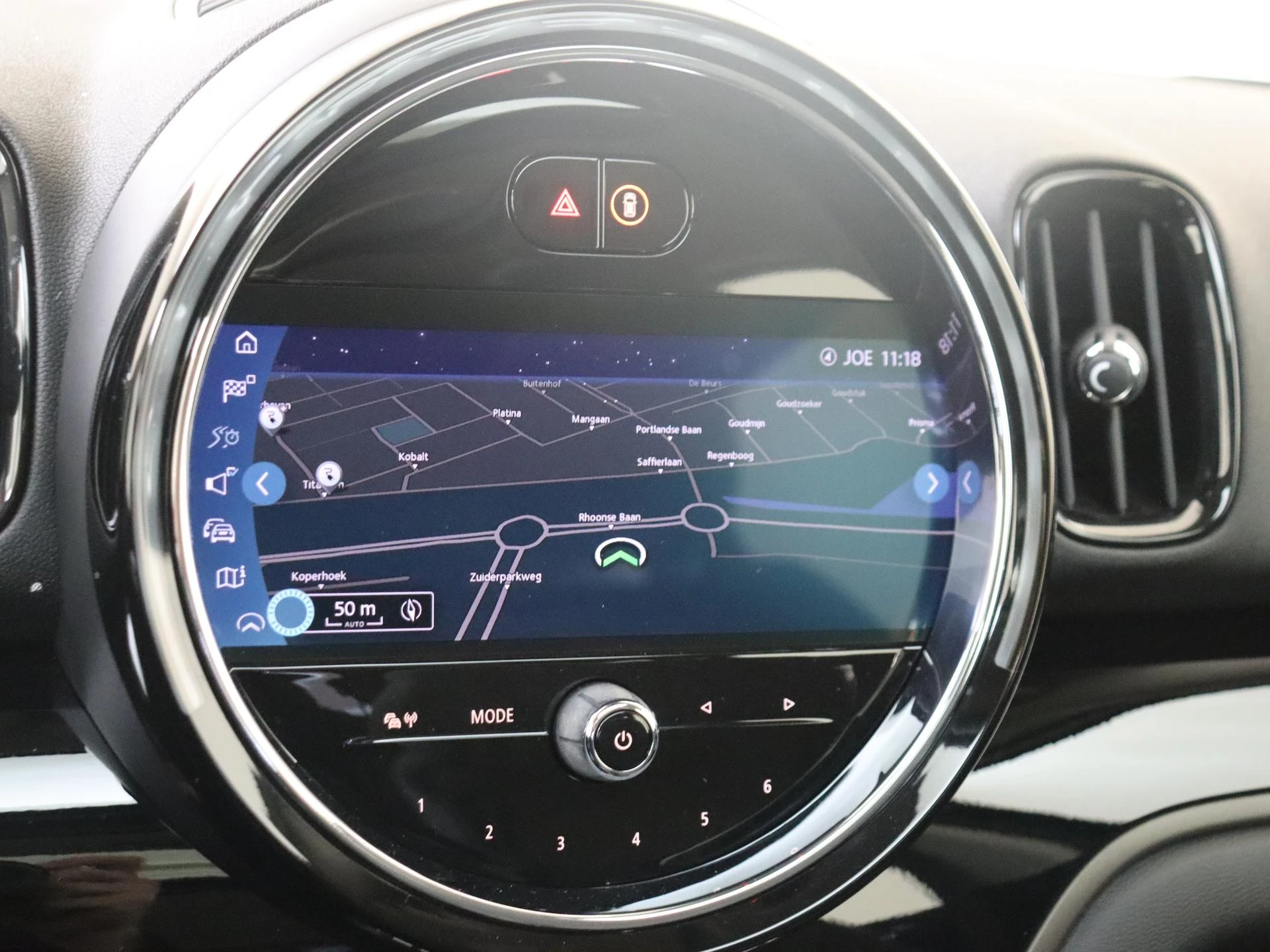 MINI-Countryman-image-16