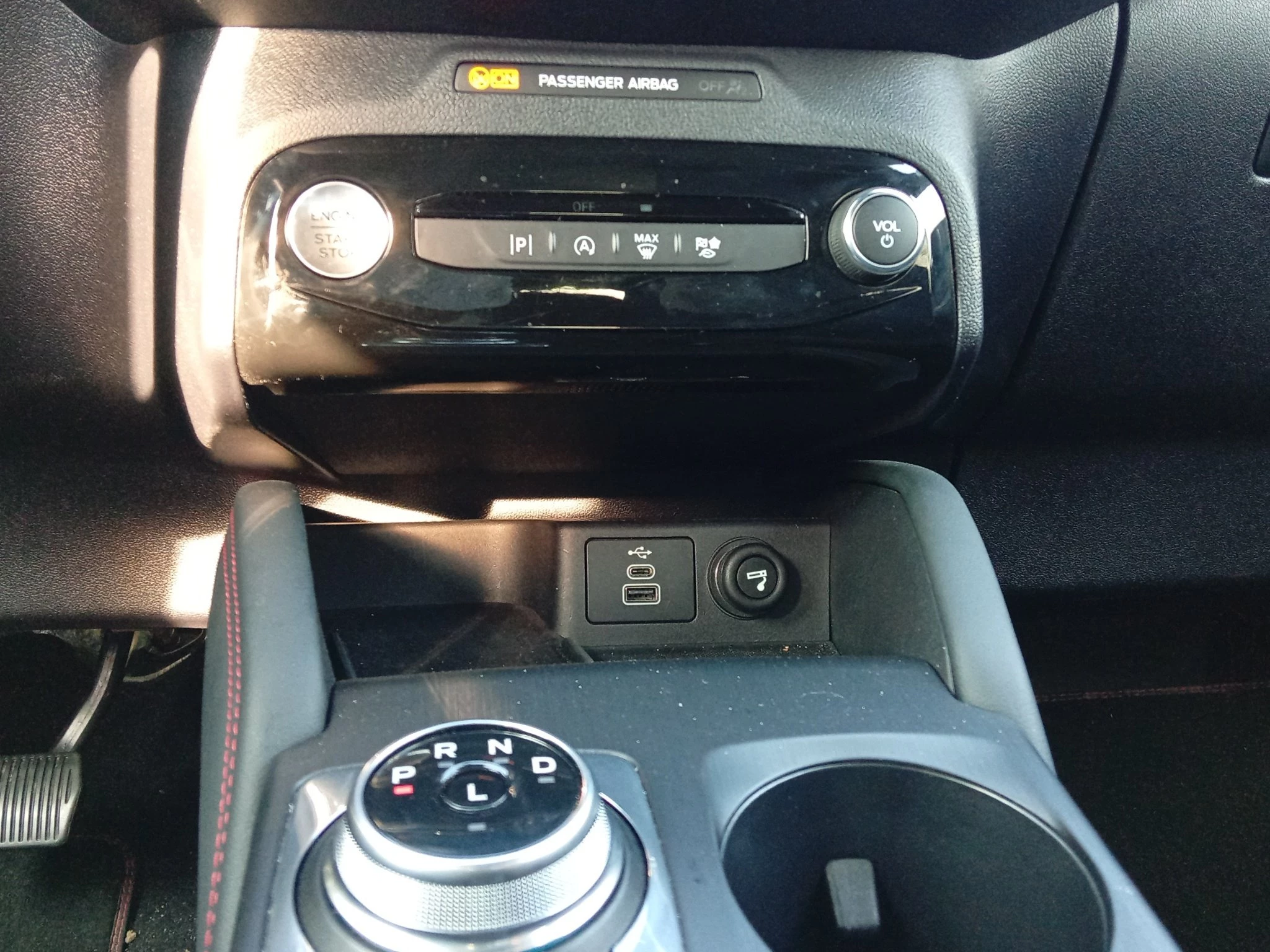 Ford-Kuga-image-13