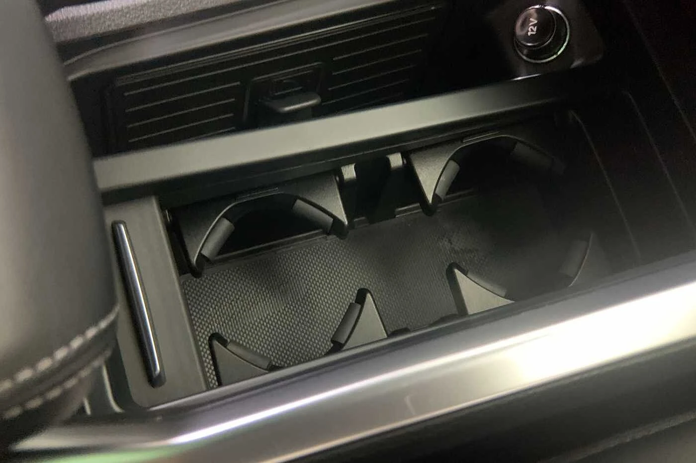 Audi-e-tron-image-18