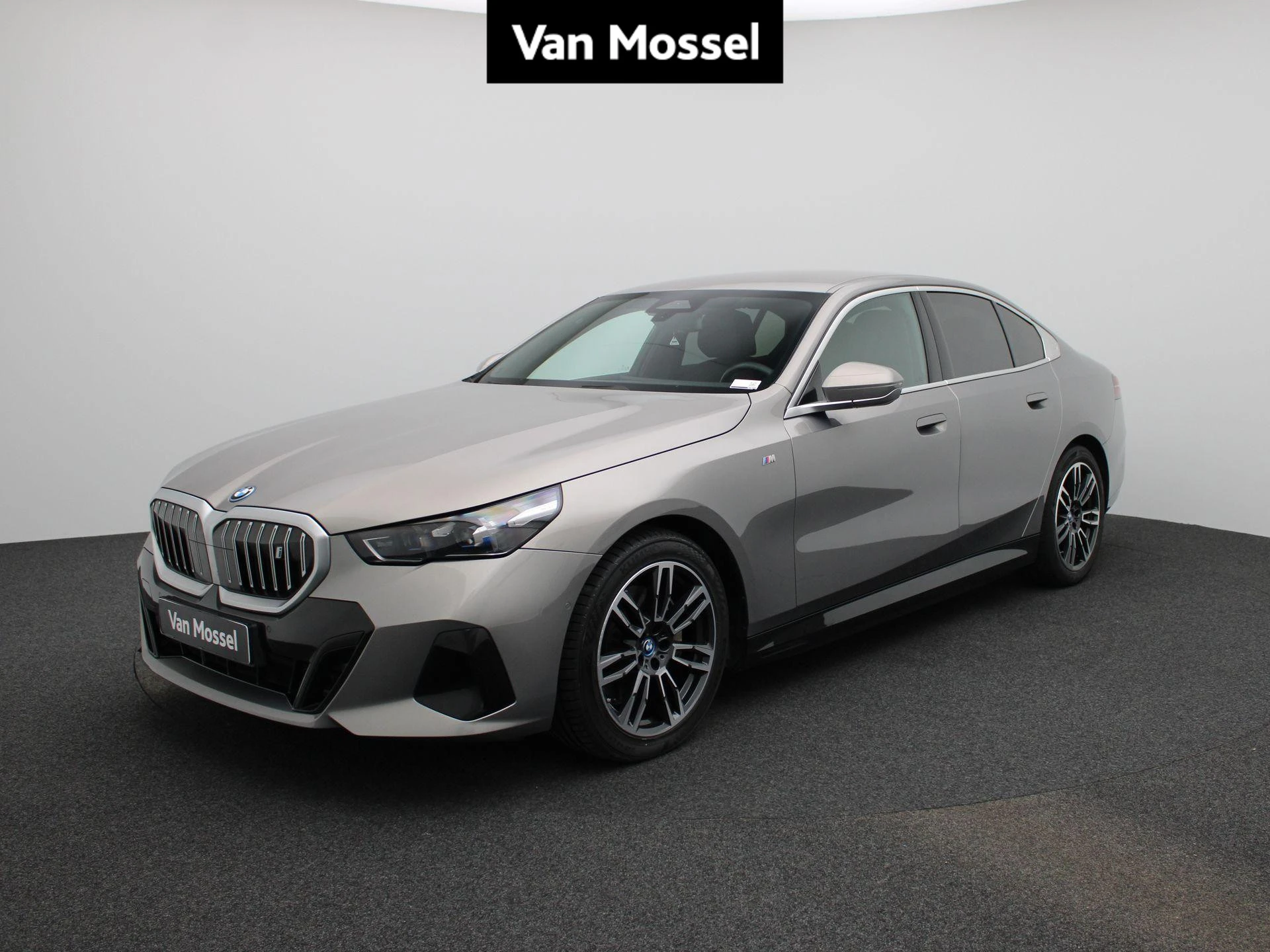 BMW-i5-image-0