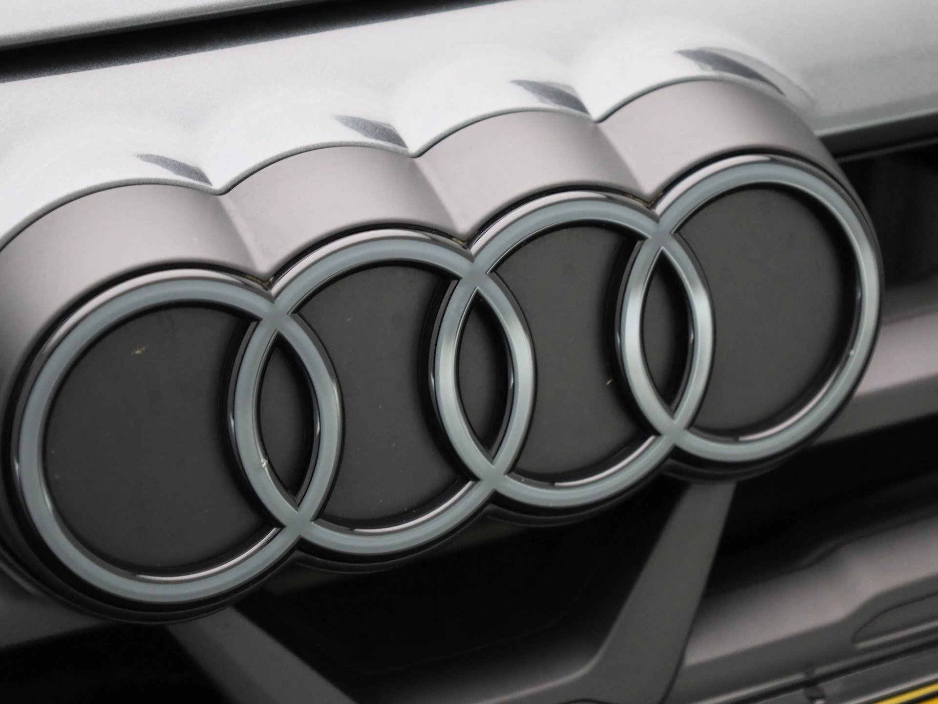 Audi A3 Sportback 40 TFSI e S edition 204 PK