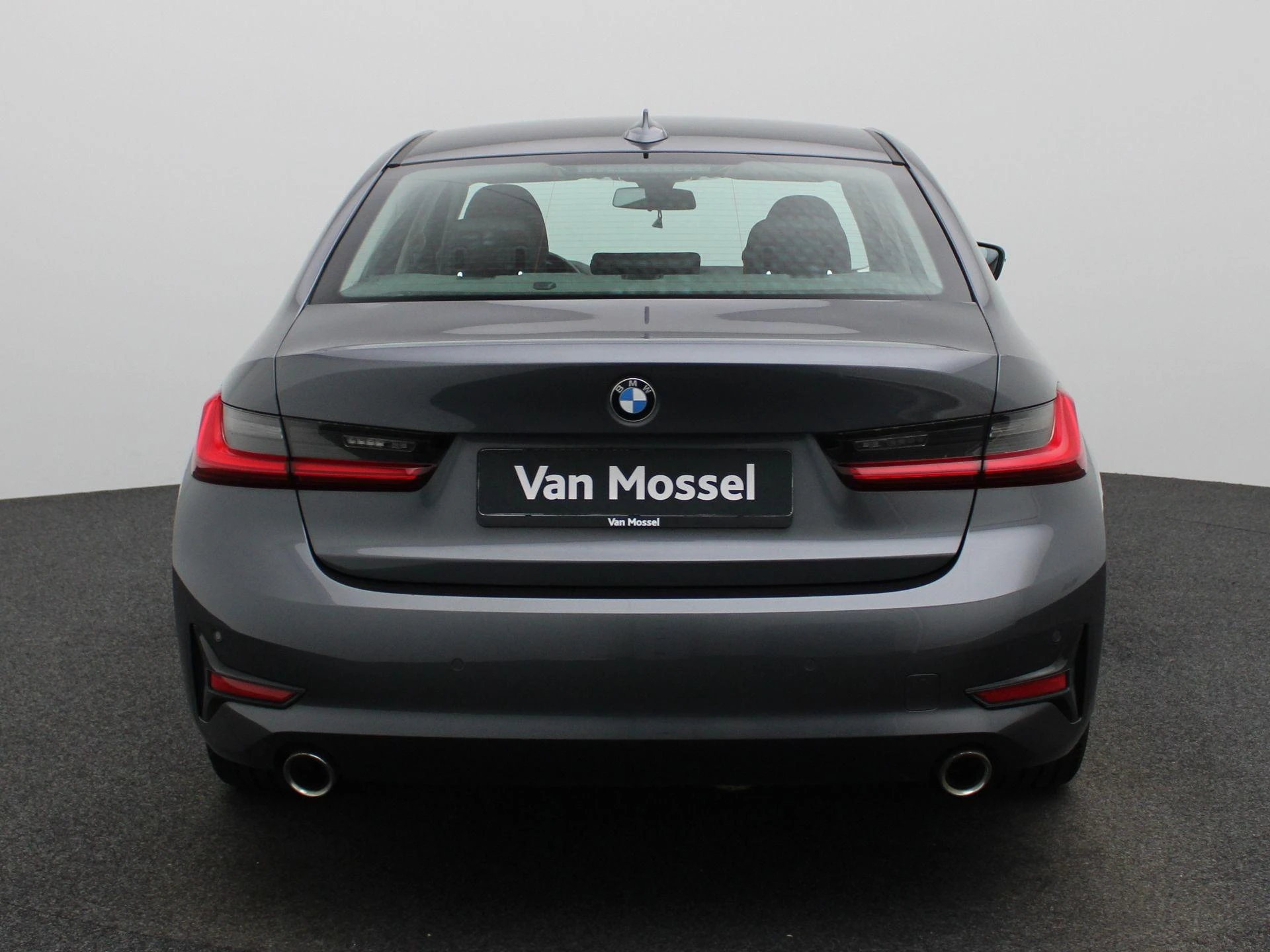 BMW-3 Serie-image-4
