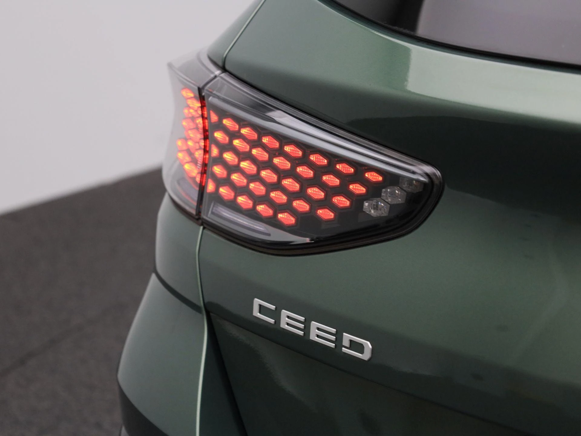 Kia Ceed - 43
