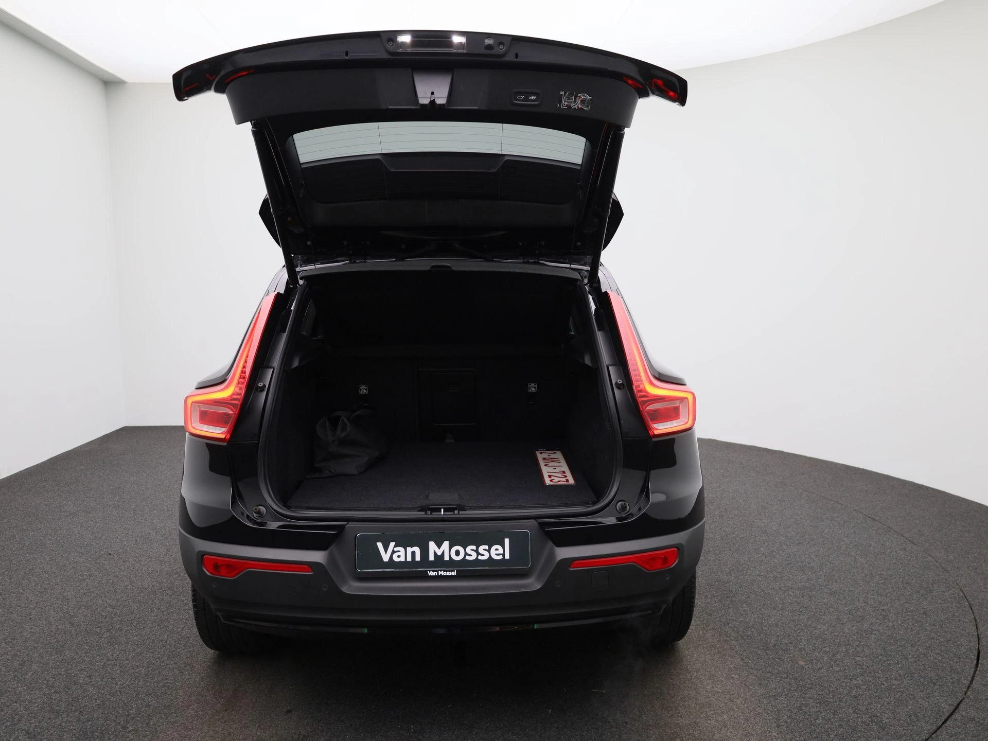 Volvo-XC40-image-10