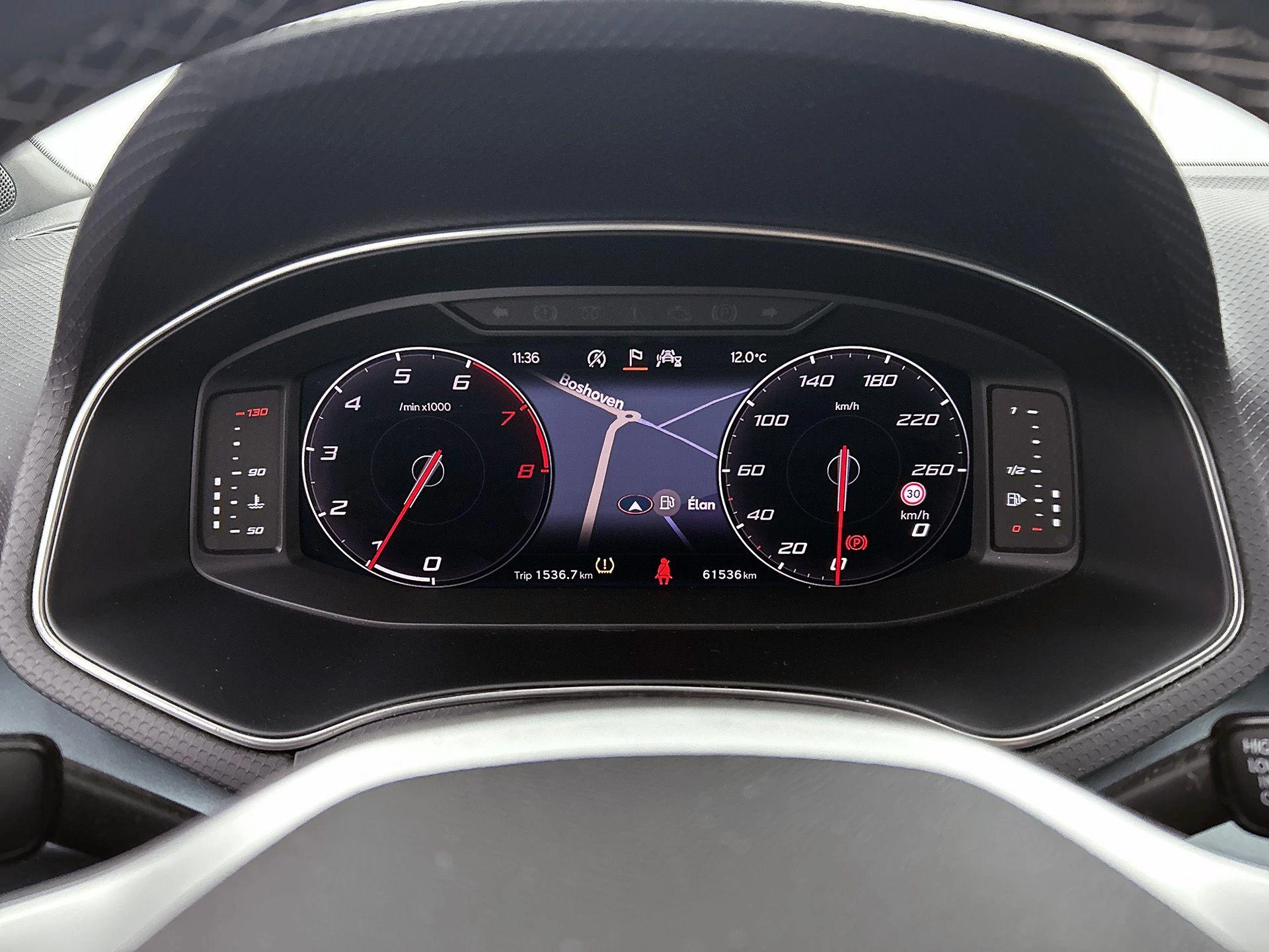SEAT-Arona-image-20