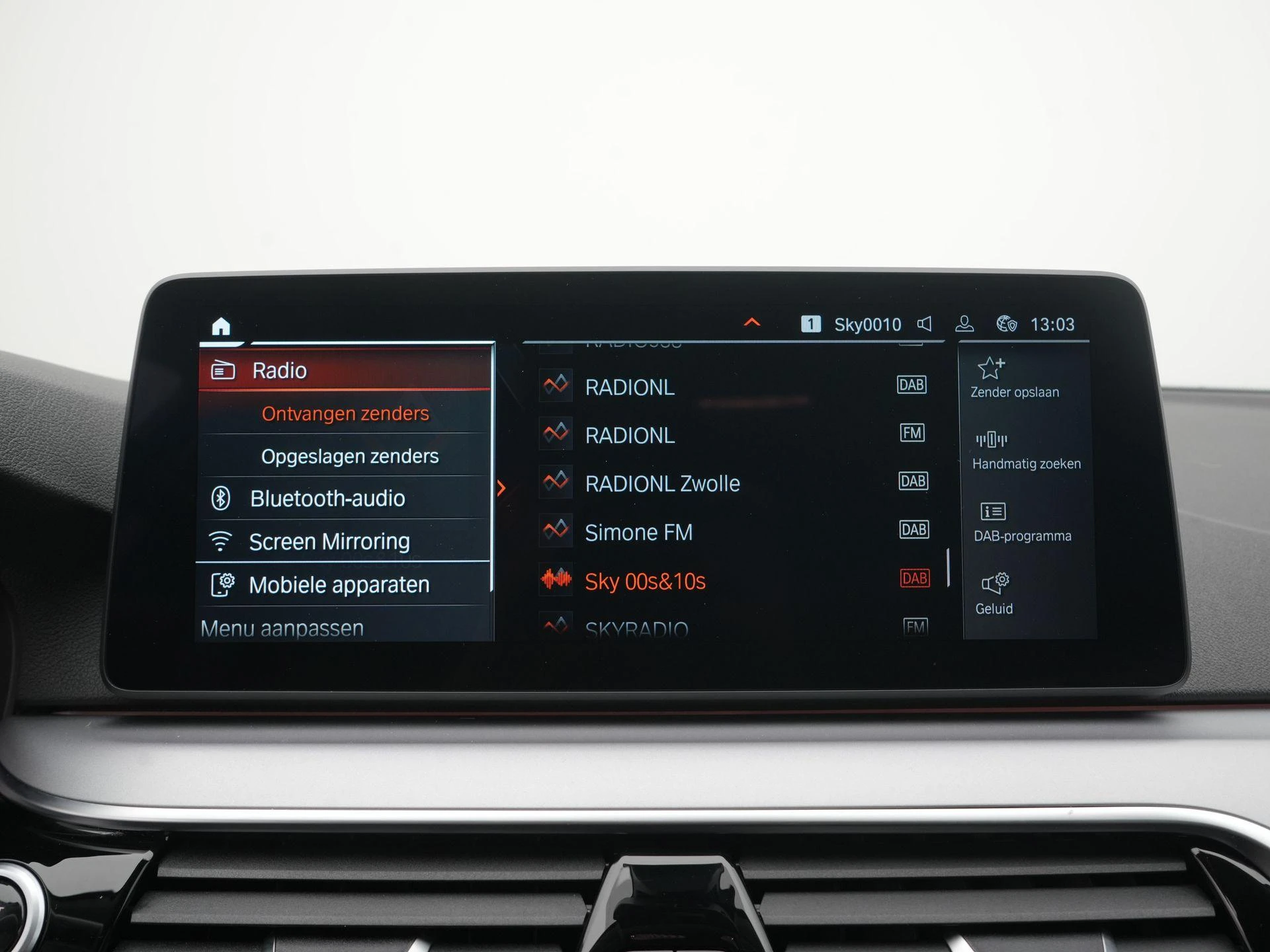 BMW-5 Serie-image-12