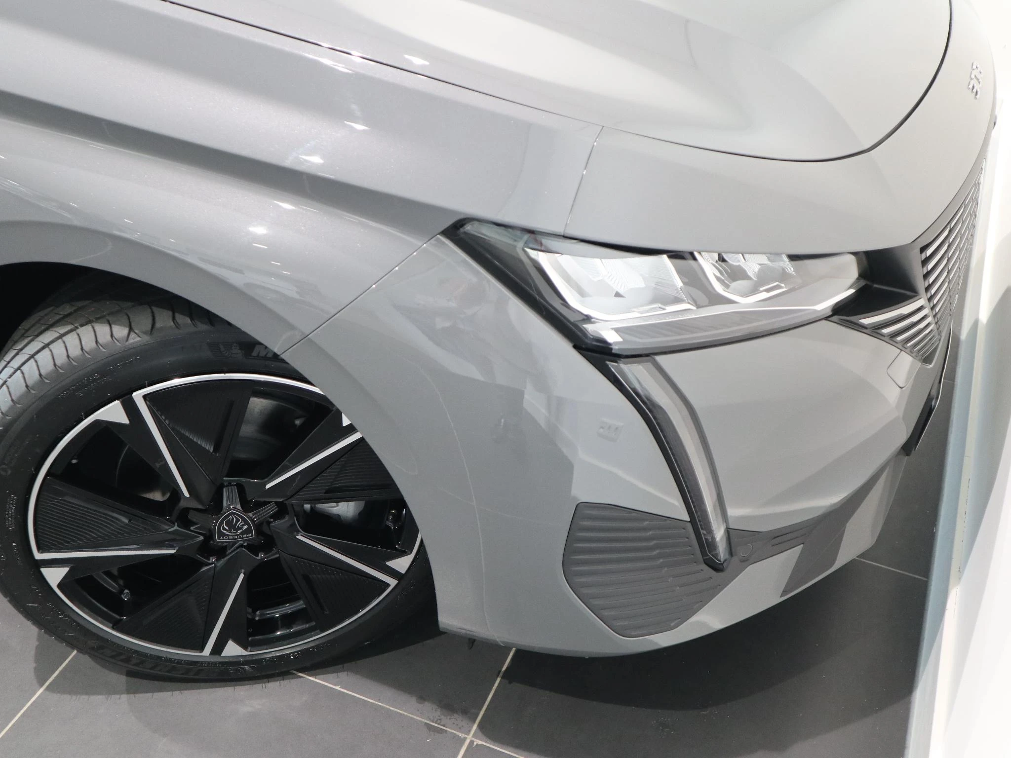 Peugeot-e-308-image-33