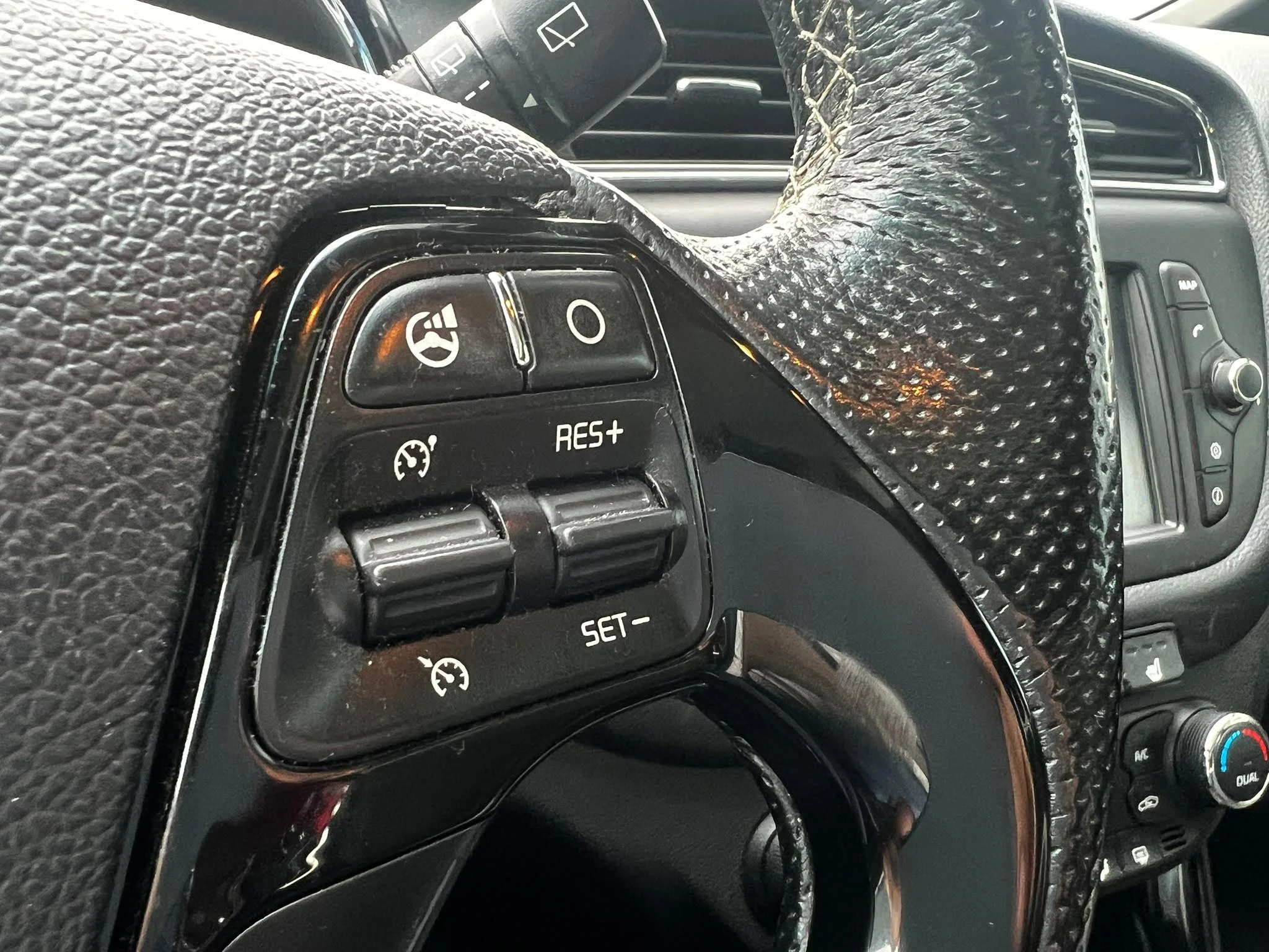 Kia-cee'd-image-4
