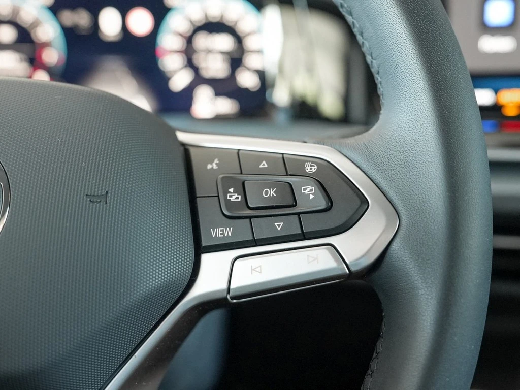 Volkswagen-Golf-image-15