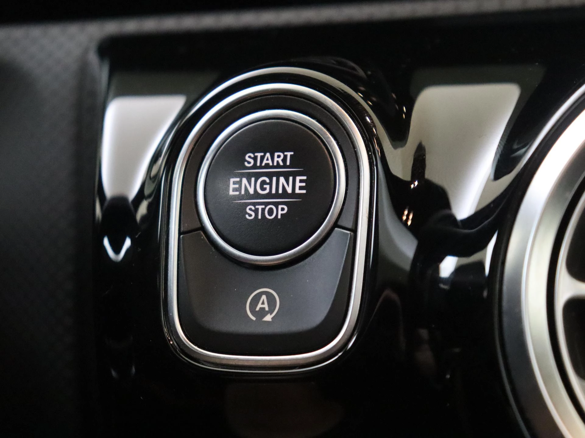 Mercedes-Benz-A-Klasse-image-21