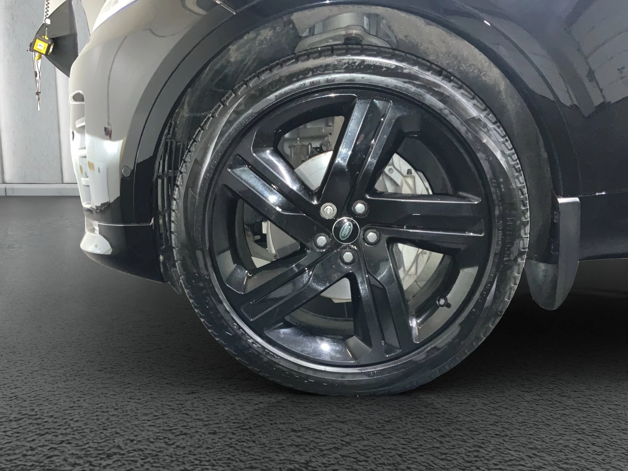 Land Rover Discovery 5 D300 Dynamic HSE (EURO 6d)
