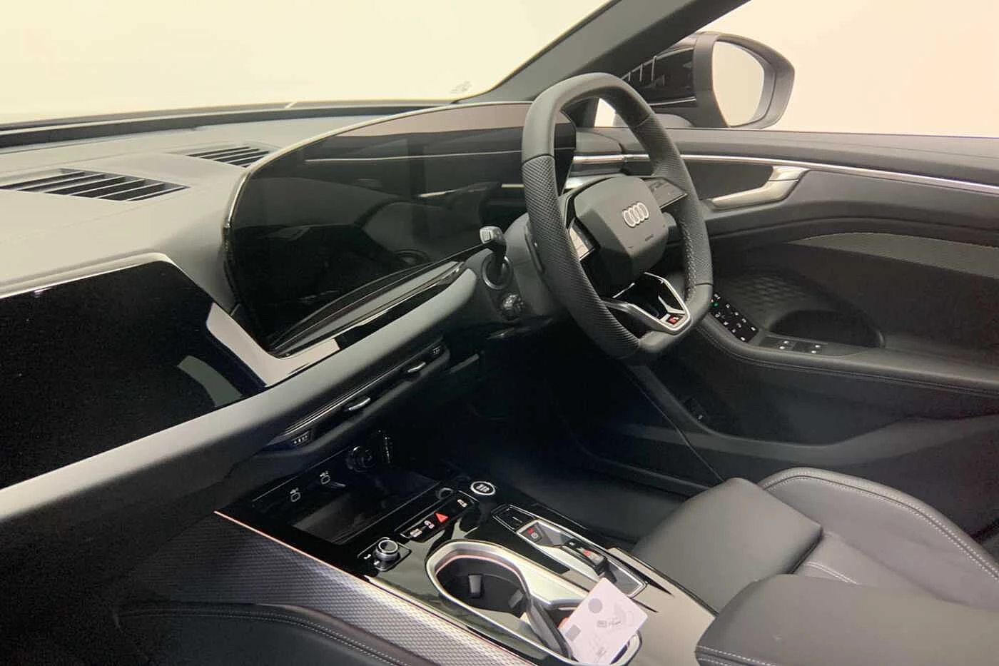 Audi-A6-image-1