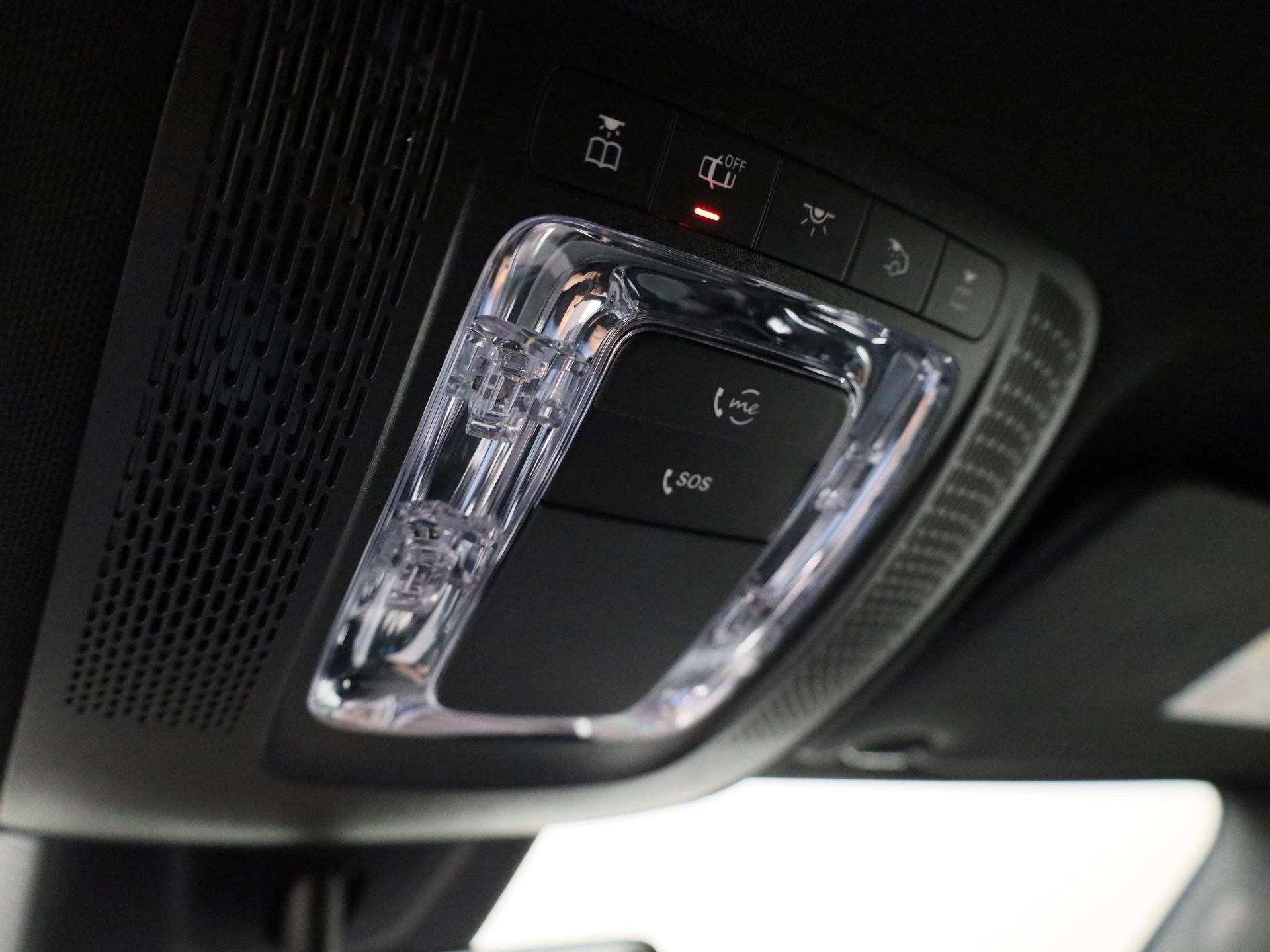 Mercedes-Benz-EQA-image-33