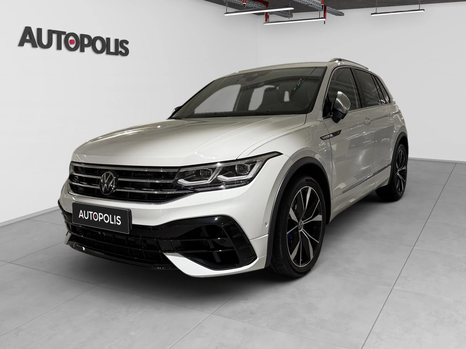 Volkswagen-Tiguan-image-17