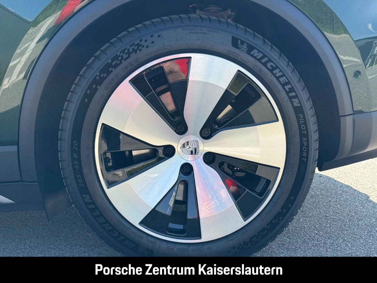 Porsche Macan 4 Surround-View BOSE Luftfederung LED -