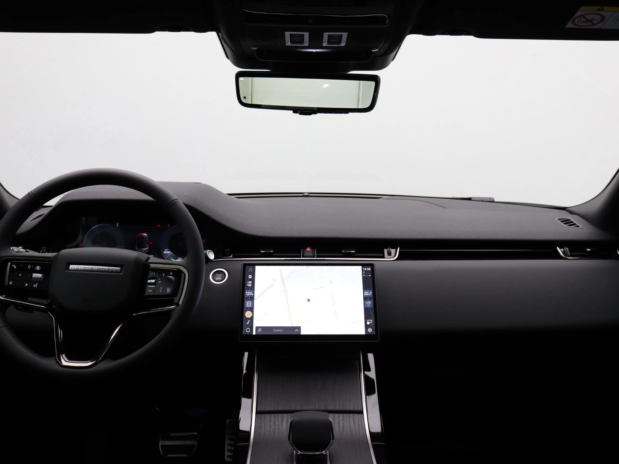 Land Rover-Range Rover Evoque-image-36