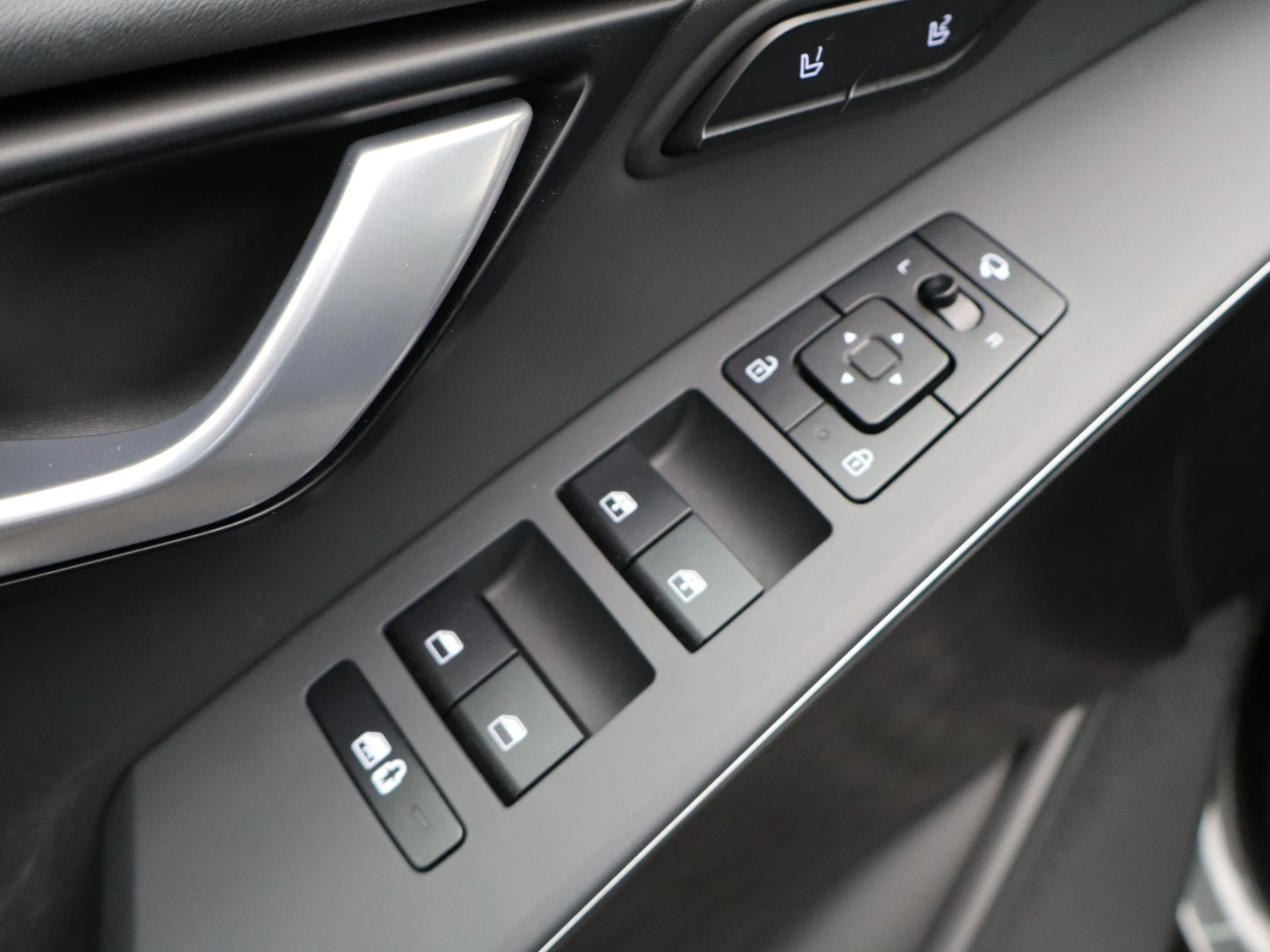 Kia-Niro-image-32