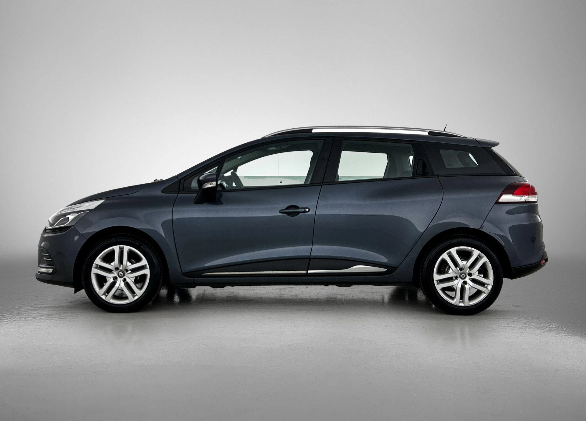 Renault-Clio-image-1