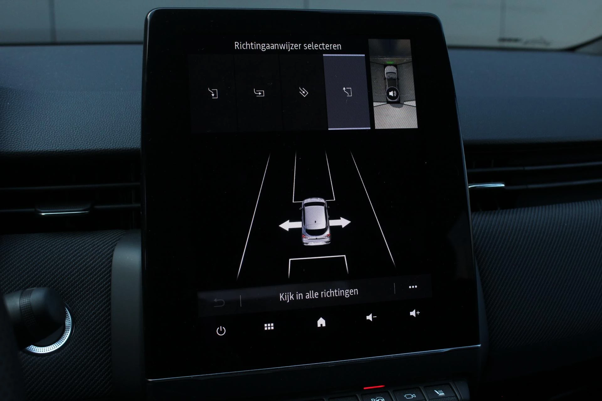 Renault-Clio-image-28