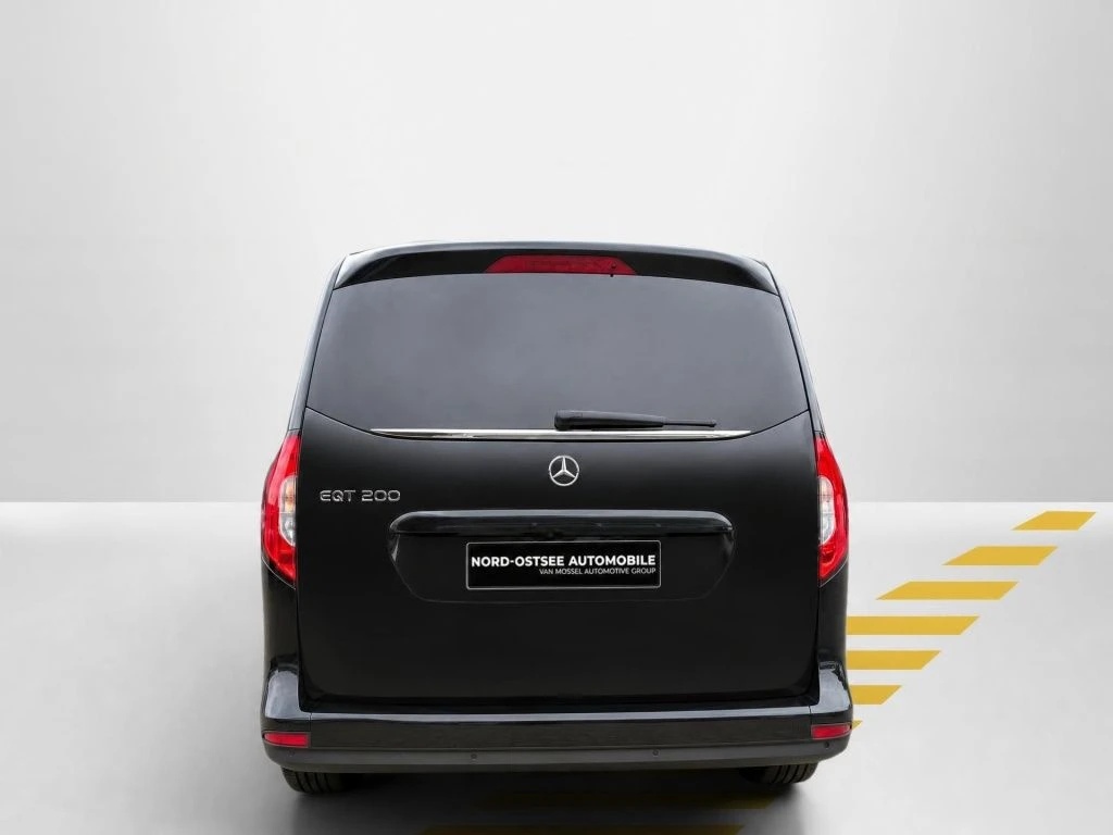 Mercedes-Benz-EQT 200-image-8