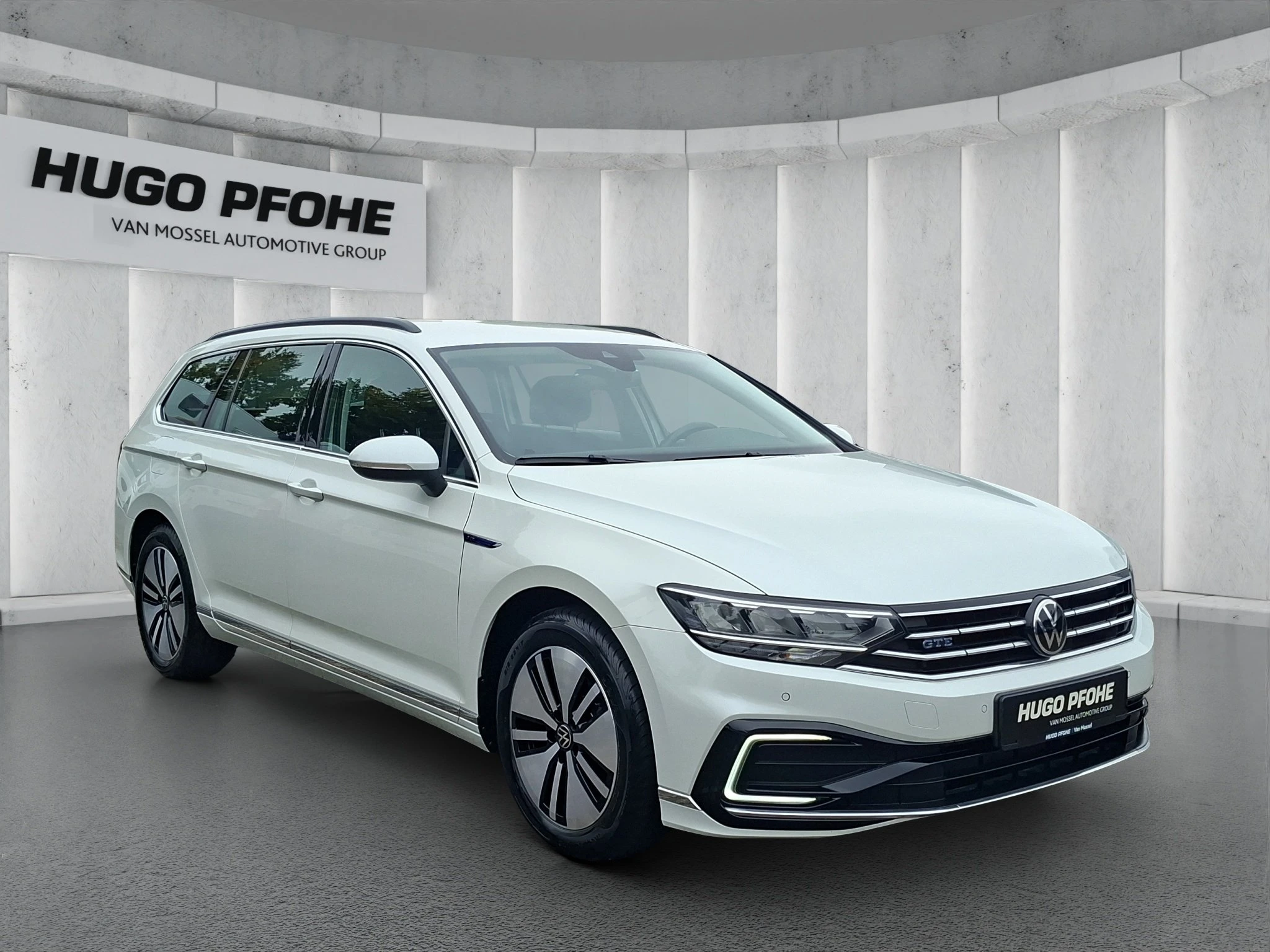 Volkswagen-Passat-image-6