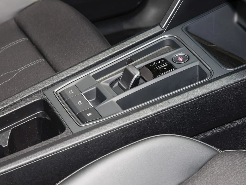 CUPRA Formentor 1.4 TSI DSG eHybrid Full-Link, RFK, Keyless, 18"Alu., ACC, SHZ, Climatronic,