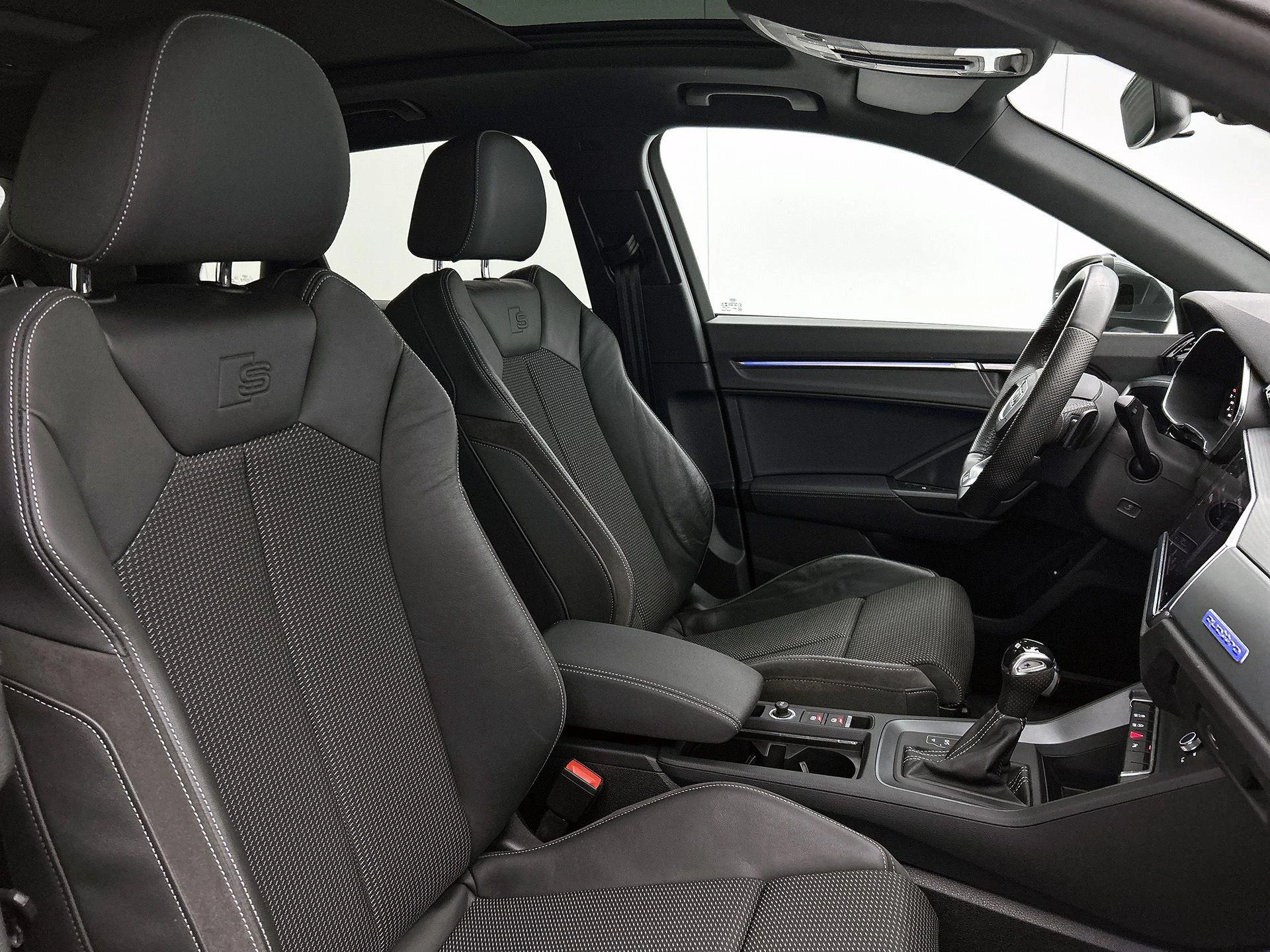 Audi Q3 40 TFSI quattro S Line 190 PK