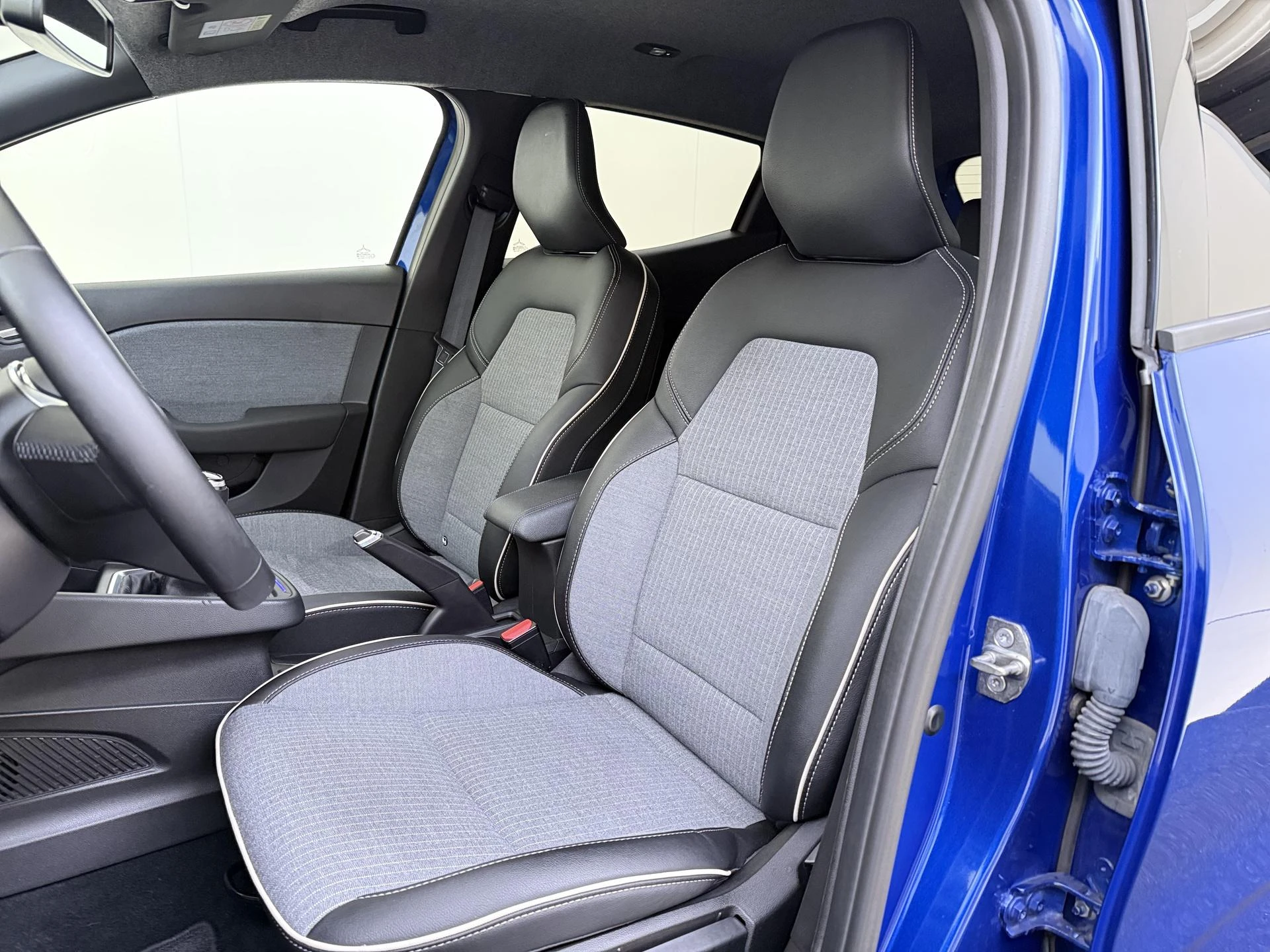 Renault-Clio-image-14
