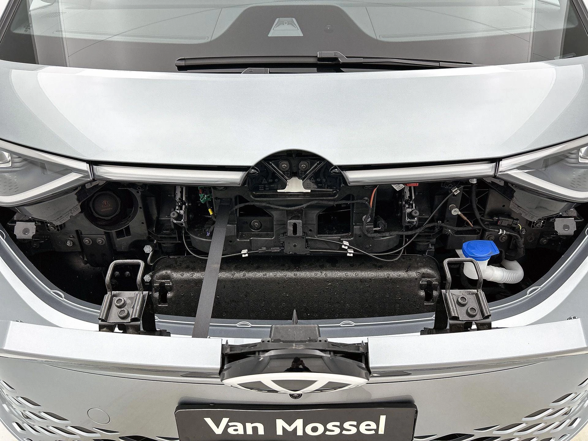 Volkswagen-ID. Buzz Cargo-image-13