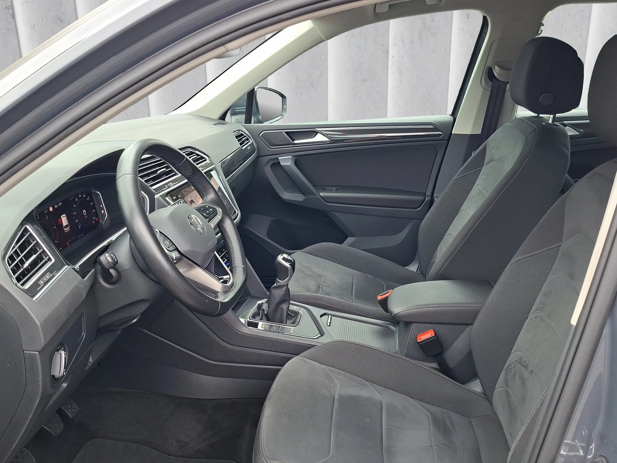 Volkswagen Tiguan Elegance 2.0 TDI LED | AHK | ACC | PDC | SHZ | LMF | Navi