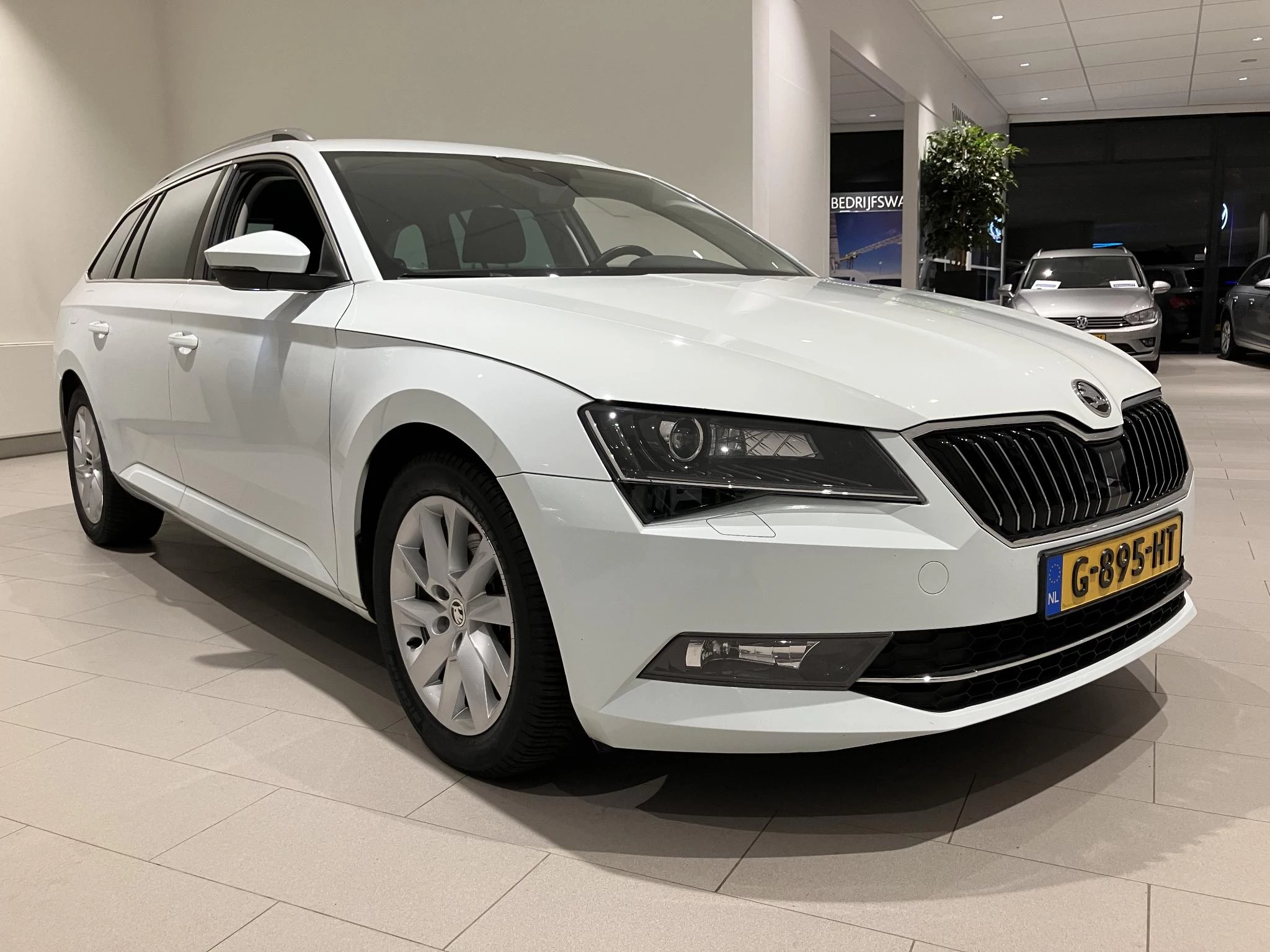 Škoda-Superb-image-9