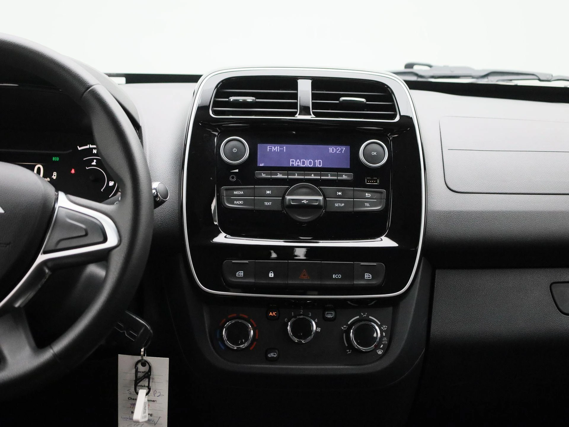 Dacia-Spring-image-8
