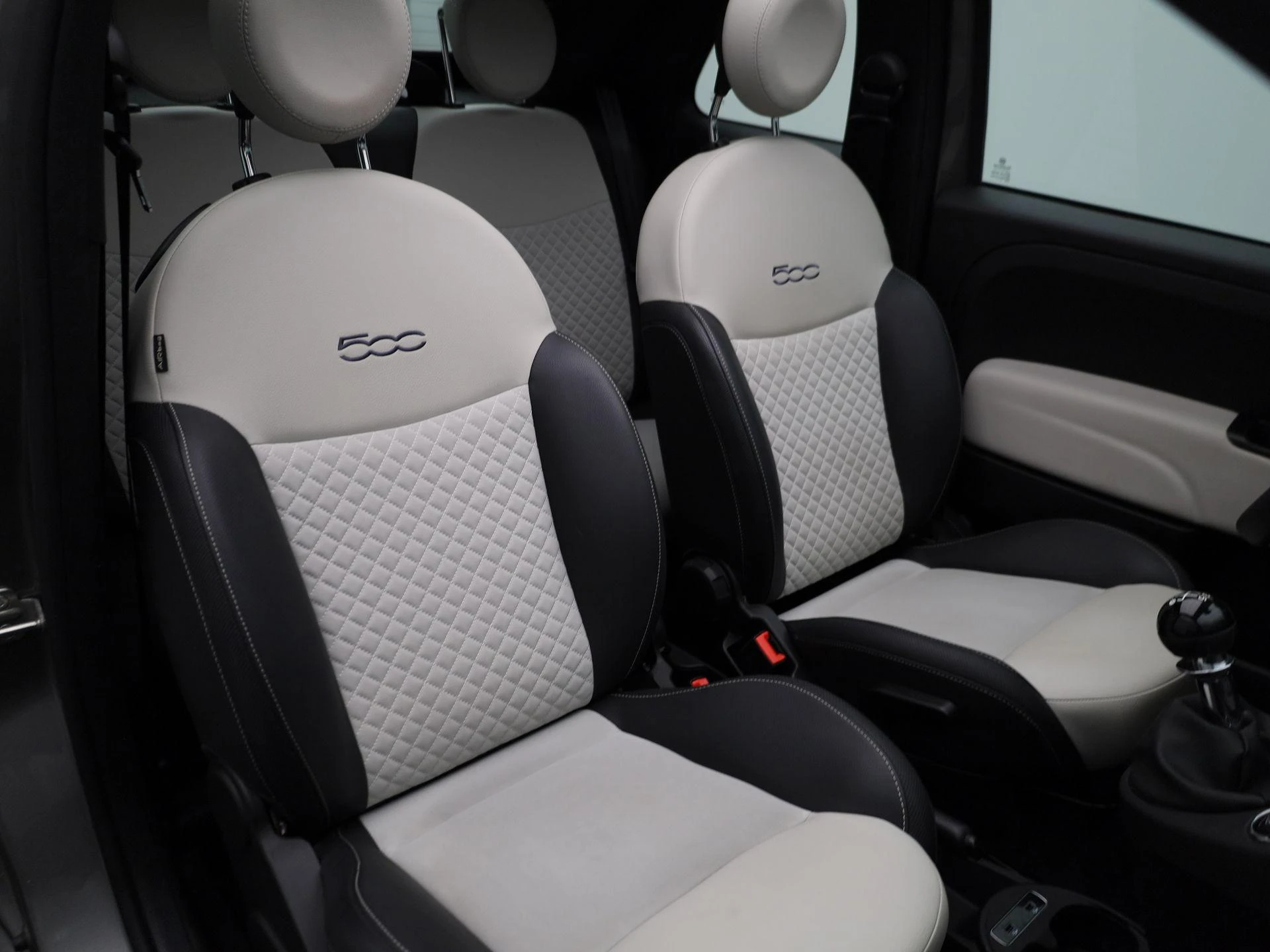 Fiat-500C-image-33