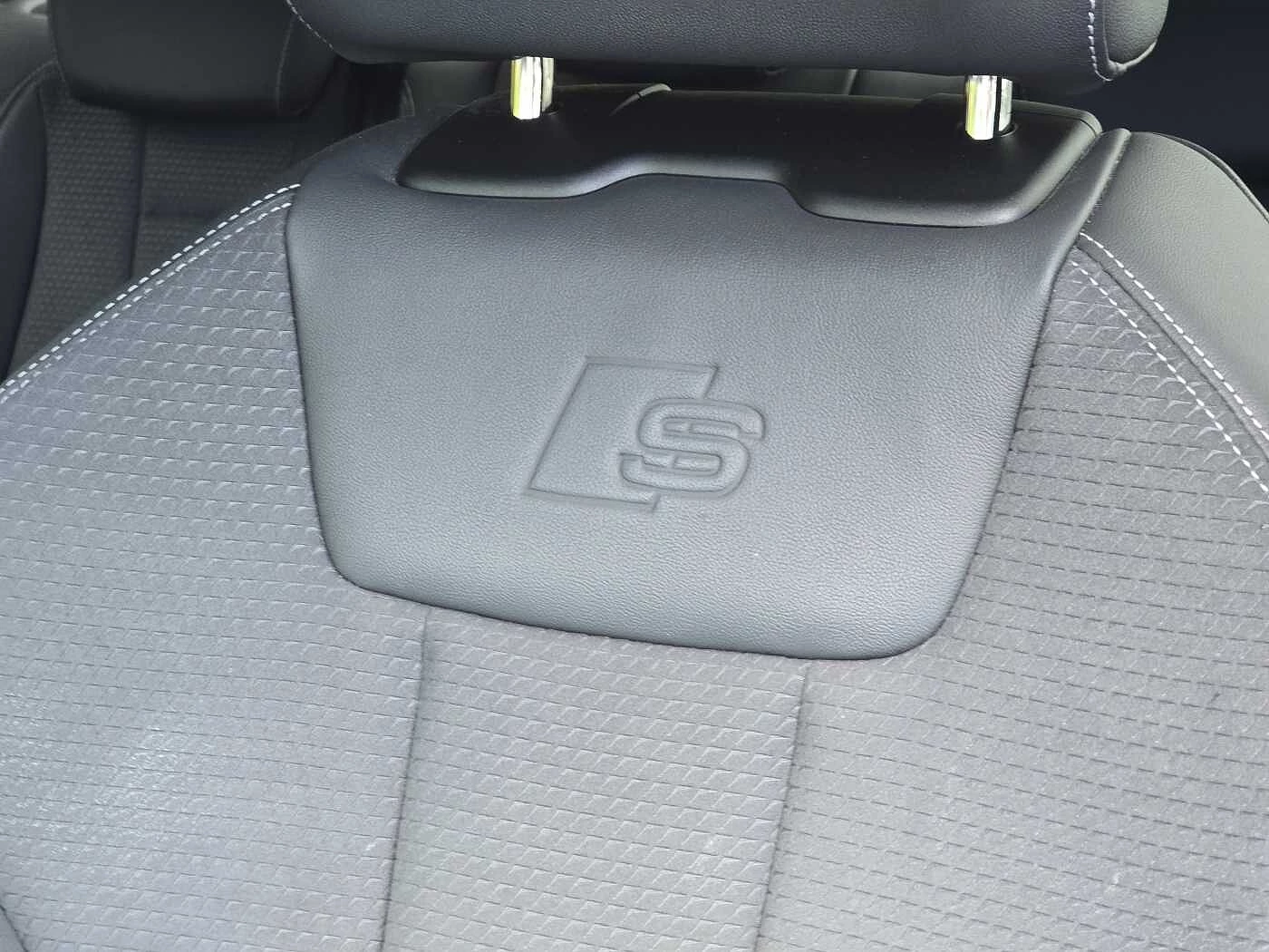 Audi-A4-image-44