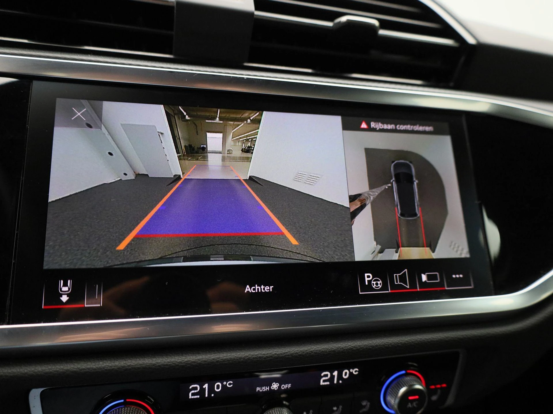 Audi-Q3-image-29