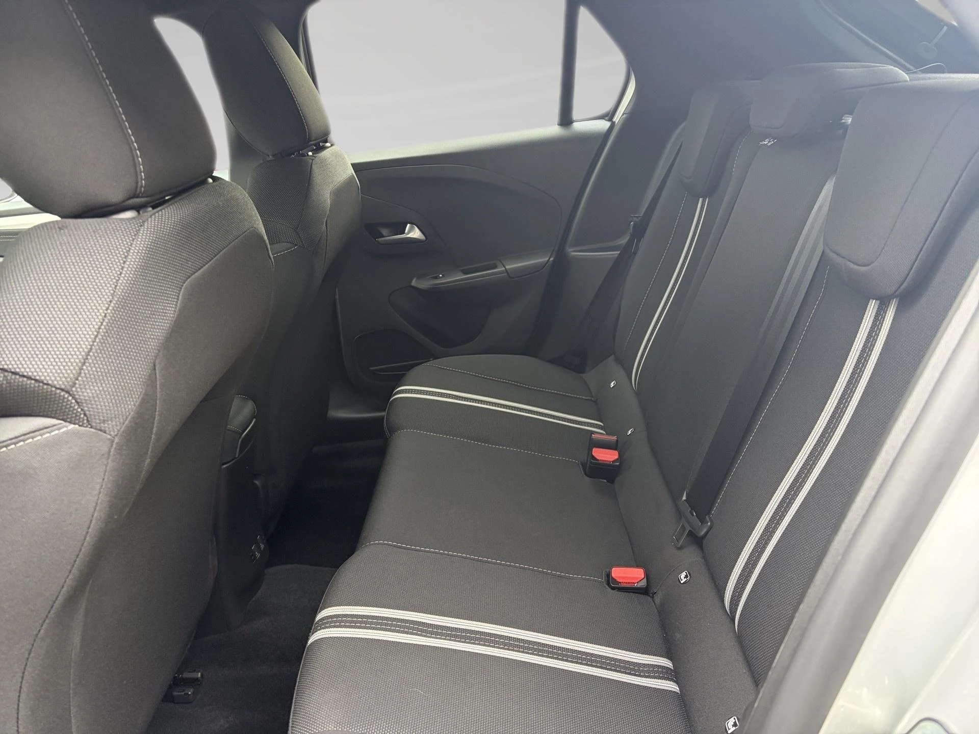 Opel-Corsa-image-11