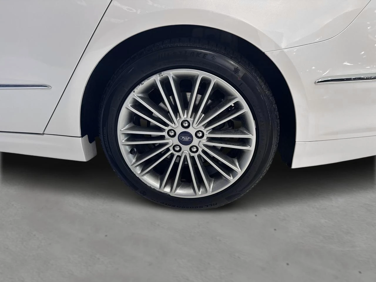 Ford Mondeo 2.0 HEV 140kW Aut. Vignale