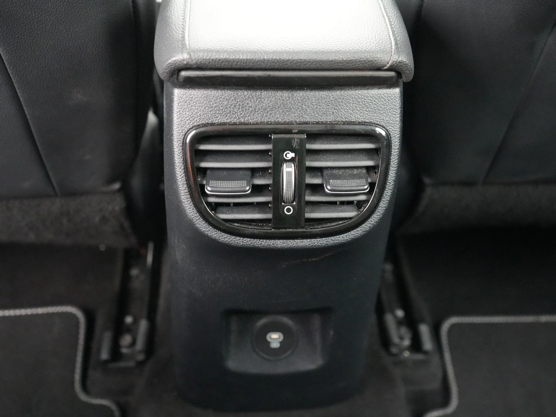 Kia-cee'd-image-16