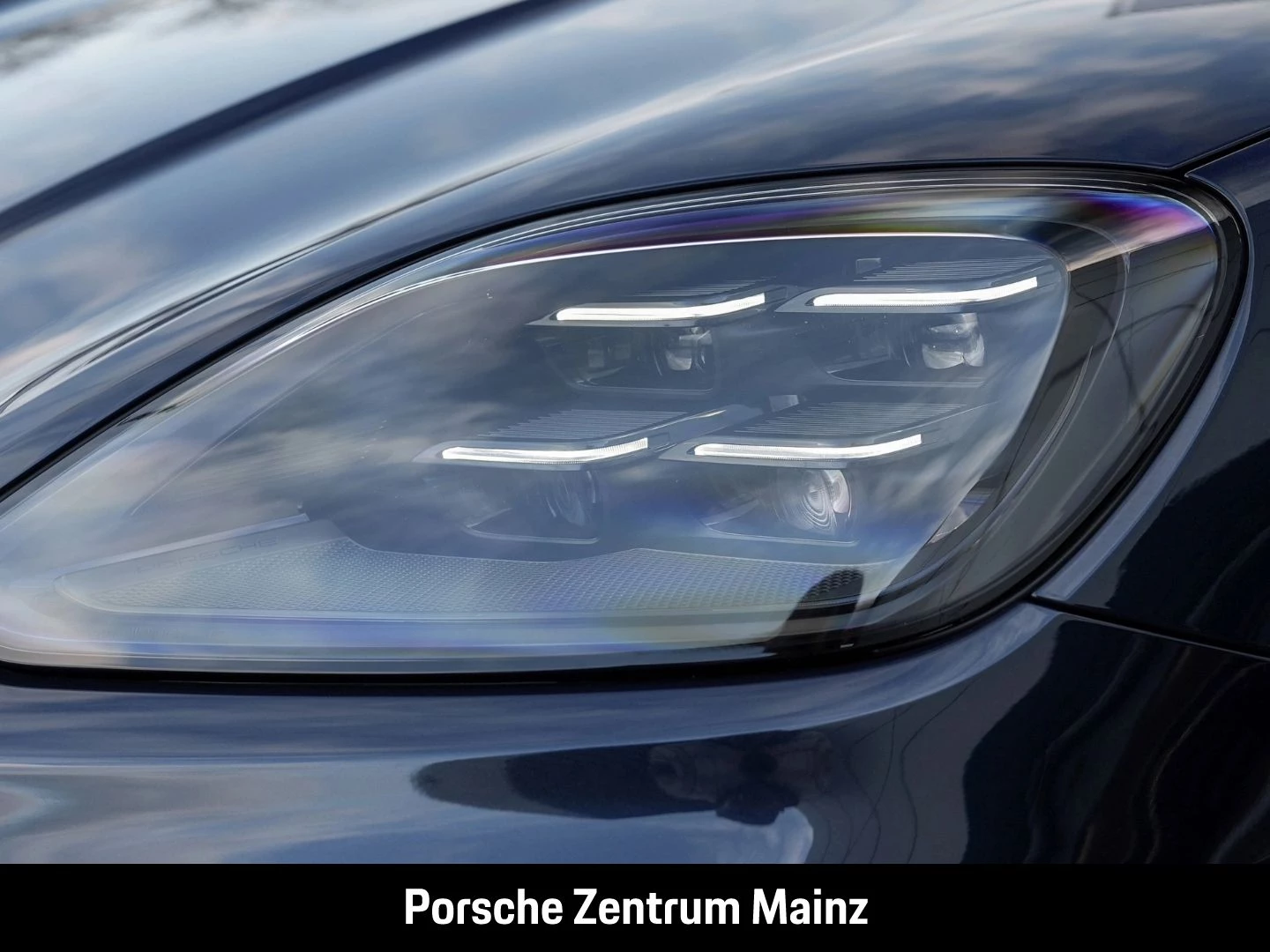 Porsche-Cayenne-image-10