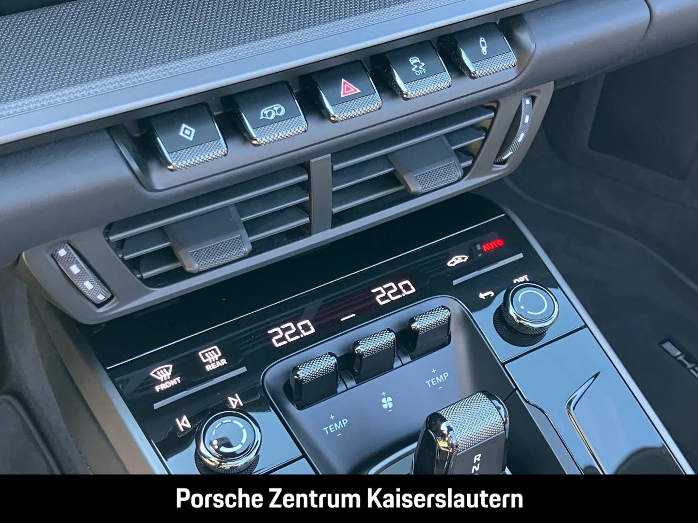 Porsche 911 992 Carrera S Cabriolet InnoDrive Sportabgas carrera s